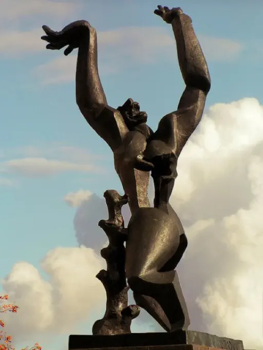 Zadkine’s De Verwoeste Stad (The Destroyed City) sculpture, Rotterdam