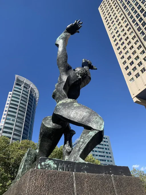 De Verwoeste Stad (The Destroyed City) by Ossip Zadkine, Rotterdam